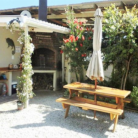 Keedols Inn & Backpackers クニスナ エクステリア 写真